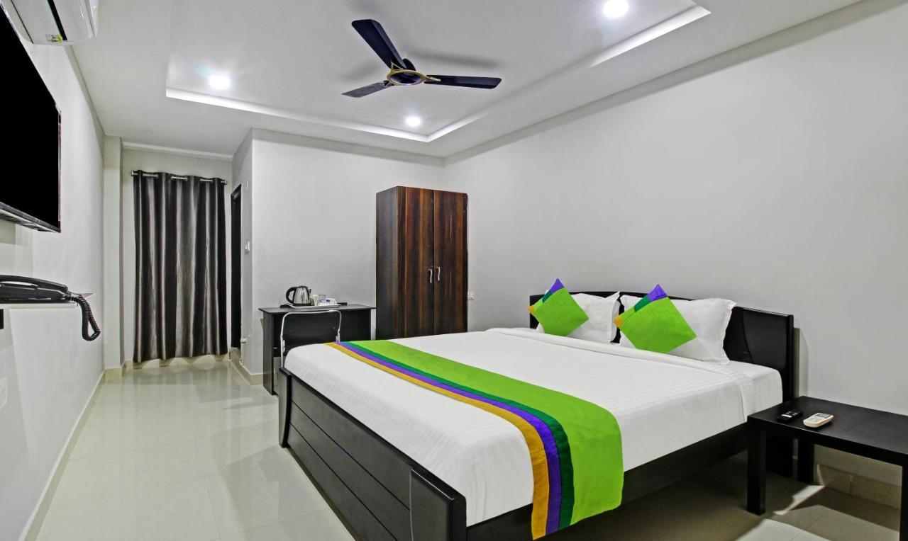 Itsy Hotels Sunrise Grand, Hitech City Hajdarabad Zewnętrze zdjęcie