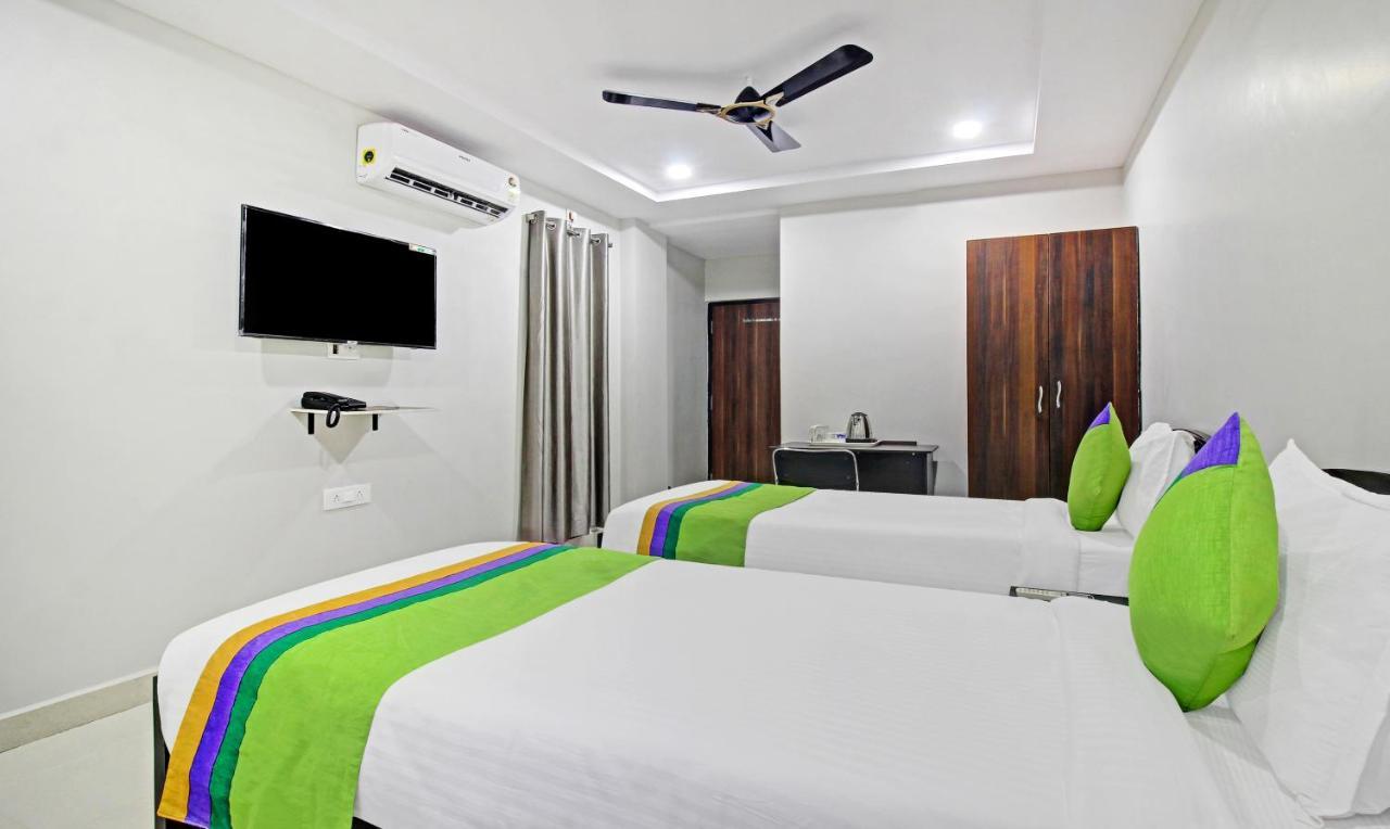 Itsy Hotels Sunrise Grand, Hitech City Hajdarabad Zewnętrze zdjęcie