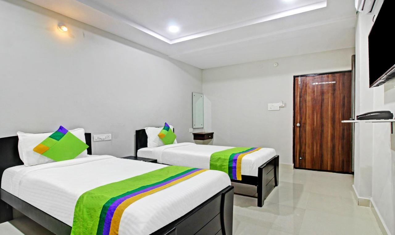 Itsy Hotels Sunrise Grand, Hitech City Hajdarabad Zewnętrze zdjęcie