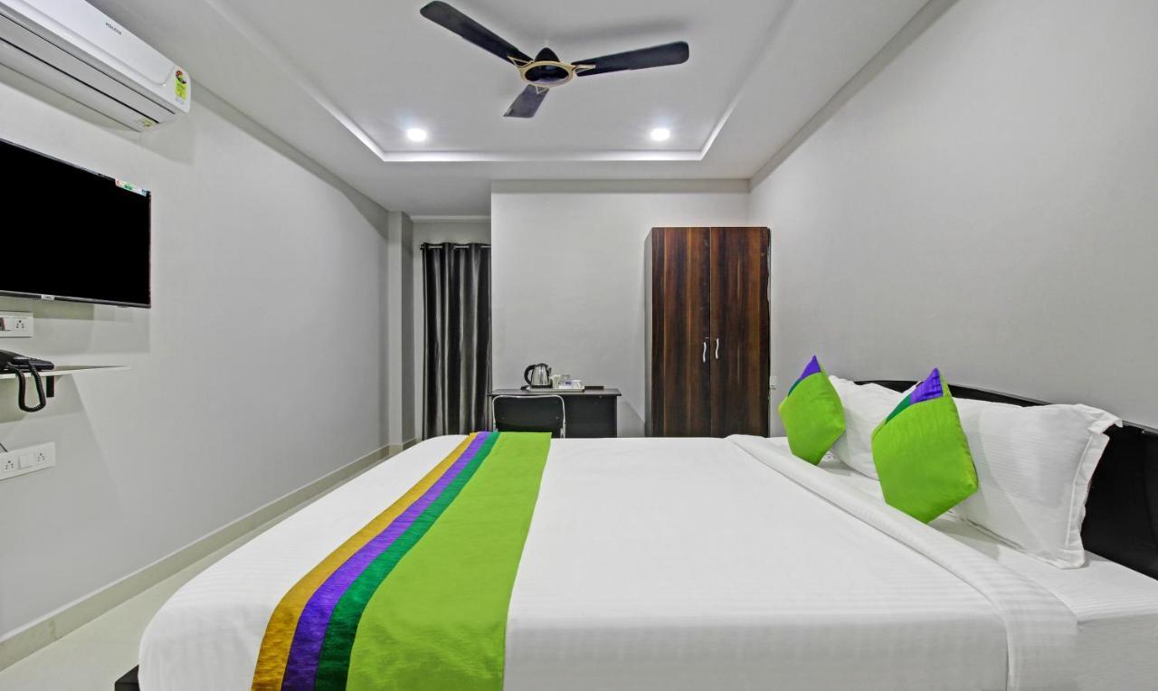 Itsy Hotels Sunrise Grand, Hitech City Hajdarabad Zewnętrze zdjęcie