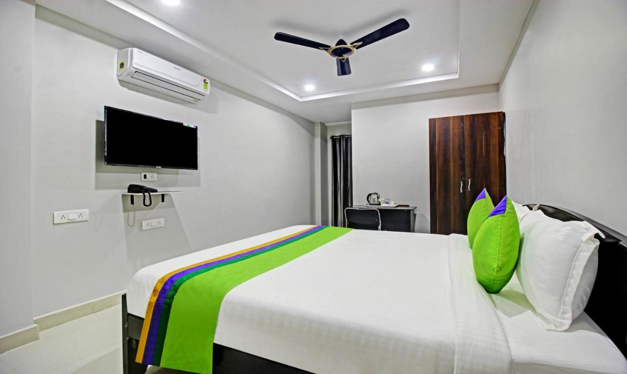 Itsy Hotels Sunrise Grand, Hitech City Hajdarabad Zewnętrze zdjęcie