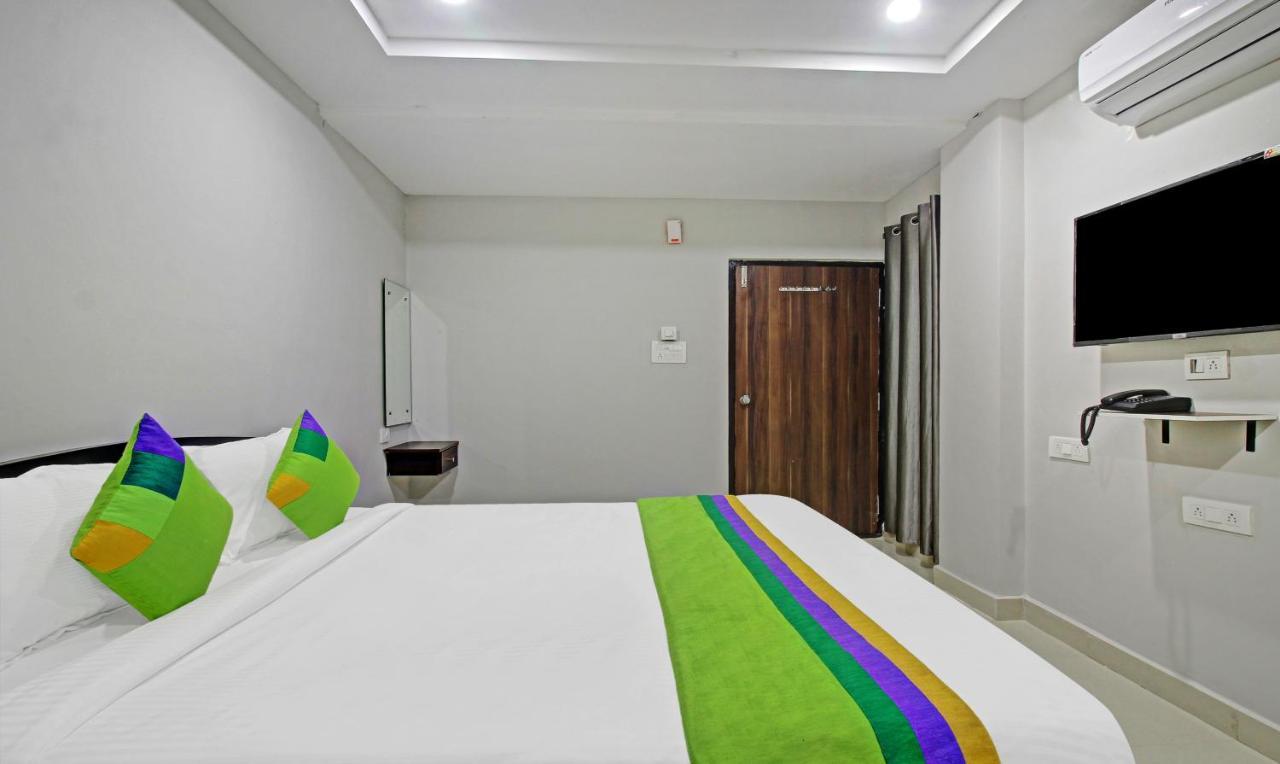 Itsy Hotels Sunrise Grand, Hitech City Hajdarabad Zewnętrze zdjęcie