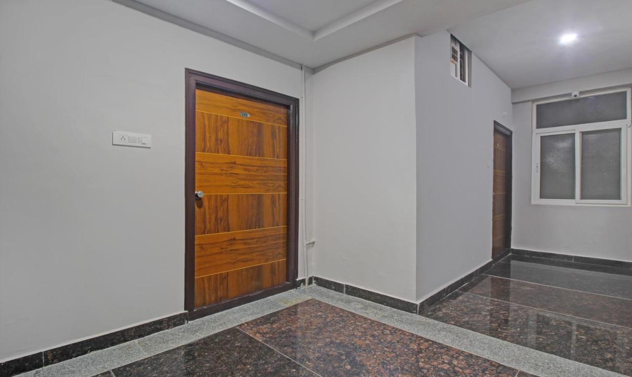 Itsy Hotels Sunrise Grand, Hitech City Hajdarabad Zewnętrze zdjęcie