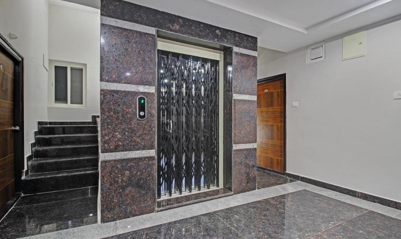Itsy Hotels Sunrise Grand, Hitech City Hajdarabad Zewnętrze zdjęcie