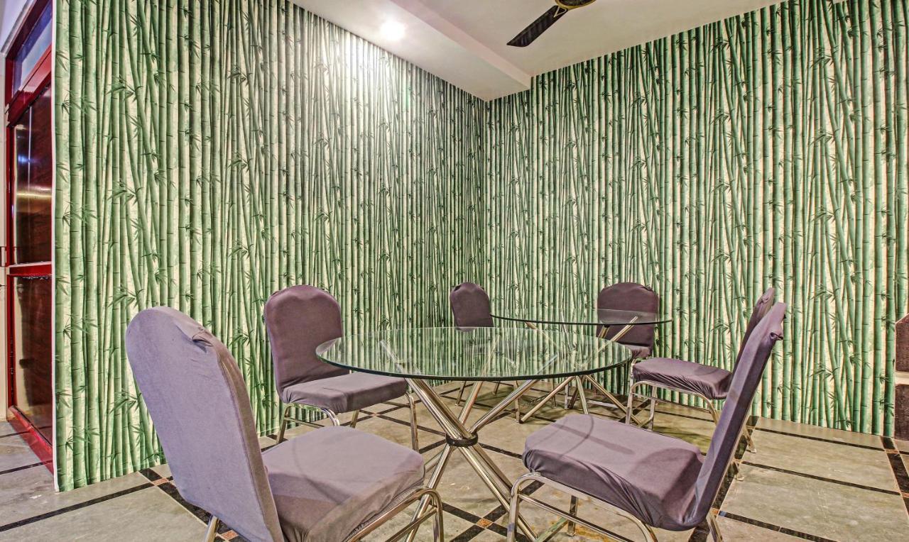 Itsy Hotels Sunrise Grand, Hitech City Hajdarabad Zewnętrze zdjęcie