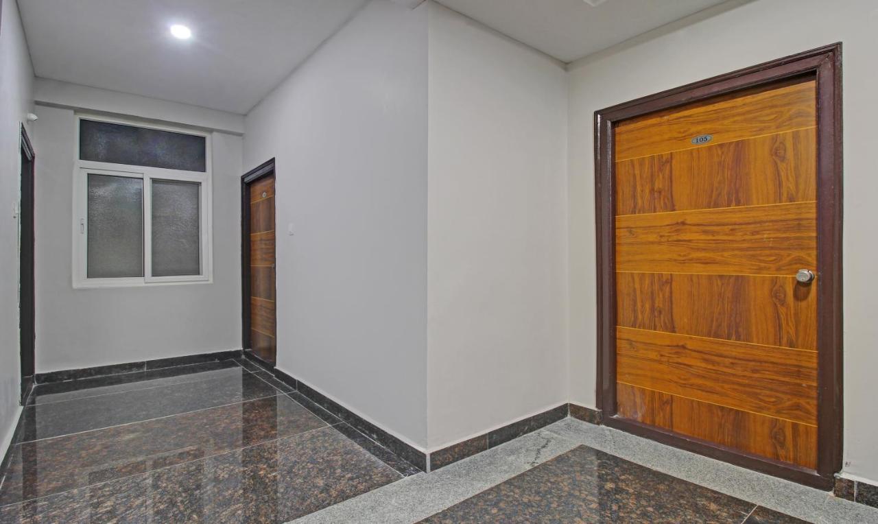 Itsy Hotels Sunrise Grand, Hitech City Hajdarabad Zewnętrze zdjęcie